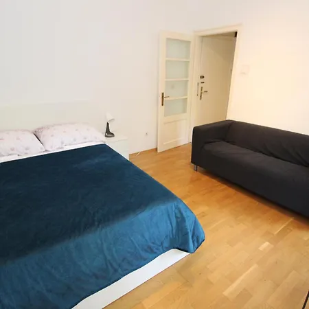 Studio Apartman Mc Rijeka Exterior photo